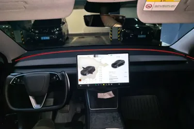 Tesla Model Y 2025, 18700 км, за 42232 USD - фото 9