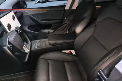 Tesla Model Y 2025, 18700 км, за 42232 USD - фото 15