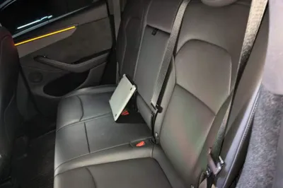 Tesla Model Y 2025, 18700 км, за 42232 USD - фото 17