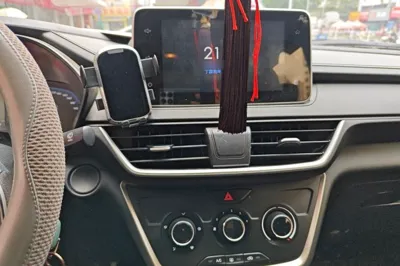 Wuling Hongguang S3 2019, 66100 км, за 6490 USD - фото 10