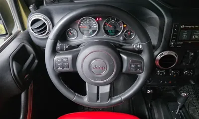 Jeep Wrangler 2013, 36969 км, за 15157.44 USD - фото 13