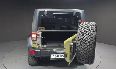 Jeep Wrangler 2013, 36969 км, за 15157.44 USD - фото 19
