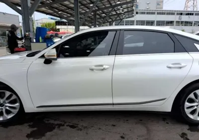 Kia K8 2023, 70555 км, за 3807.51 USD