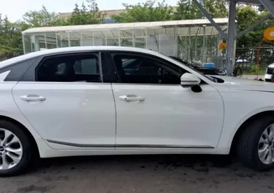 Kia K8 2023, 70555 км, за 3807.51 USD