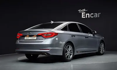 Hyundai Sonata 2016, 87873 км, за 6236.05 USD