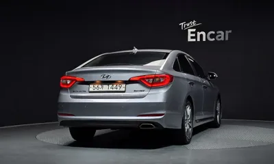 Hyundai Sonata 2016, 87873 км, за 6236.05 USD