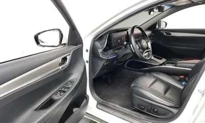 Hyundai Grandeur 2022, 76363 км, за 12990.68 USD - фото 10
