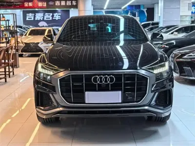 Audi Q8 2021, 99000 км, за 45319.9 USD