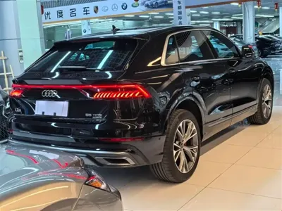 Audi Q8 2021, 99000 км, за 45319.9 USD