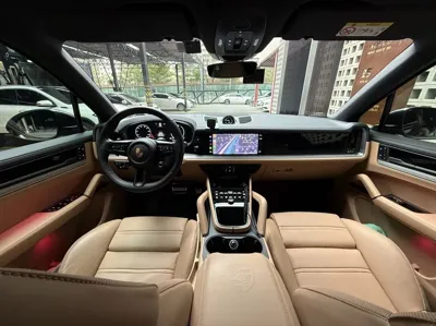 Porsche Cayenne 2025, 9000 км, за 118503.21 USD - фото 9