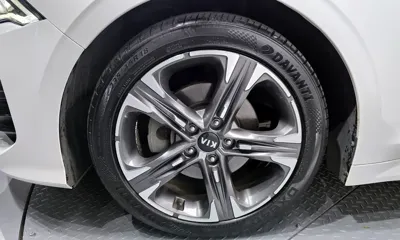 Kia K5 2021, 82585 км, за 12487.61 USD