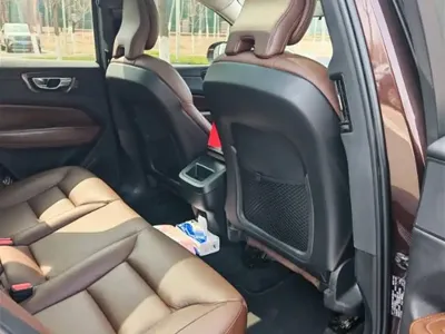 Volvo XC60 2019, 160000 км, за 12139.26 USD - фото 10