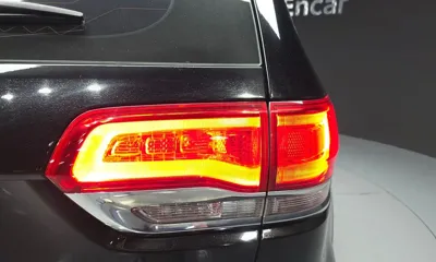 Jeep Cherokee 2018, 116334 км, за 10036.76 USD - фото 23