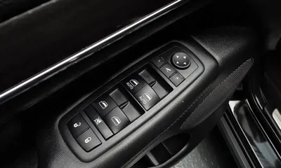 Jeep Cherokee 2018, 116334 км, за 10036.76 USD - фото 29