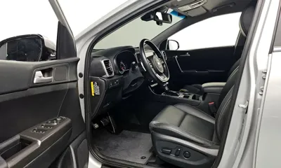 Kia Sportage 2019, 59206 км, за 12275.17 USD - фото 11