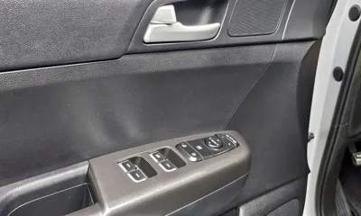 Kia Sportage 2019, 59206 км, за 12275.17 USD - фото 14