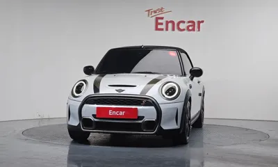 MINI Cooper Convertible 2024, 25732 км, за 19623.39 USD