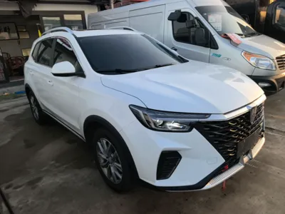 Roewe RX5 2023, 9300 км, за 11946 USD - фото 13