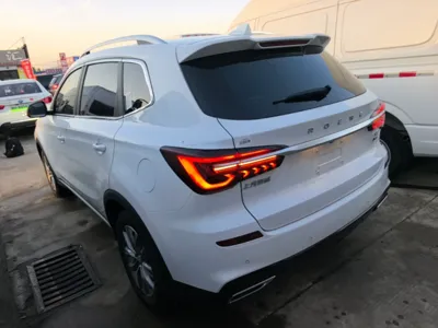 Roewe RX5 2023, 9300 км, за 11946 USD - фото 14