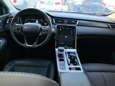 Roewe RX5 2023, 9300 км, за 11946 USD - фото 23