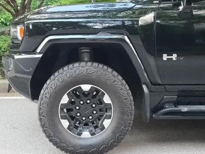 GMC Hummer EV 2024, 8000 км, за 110936.07 USD - фото 7