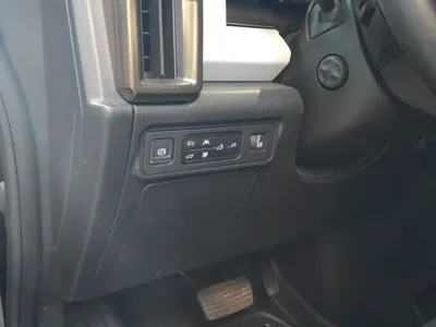 GMC Hummer EV 2024, 8000 км, за 110936.07 USD - фото 10