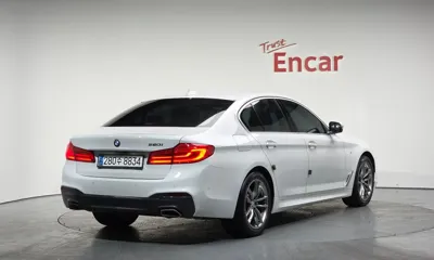BMW 5-Series 2020, 80049 км, за 19794.69 USD