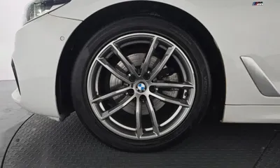 BMW 5-Series 2020, 80049 км, за 19794.69 USD