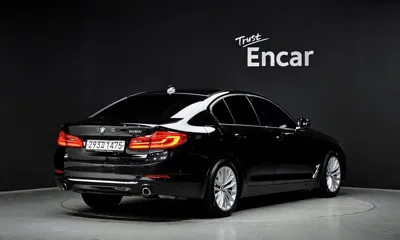 BMW 5-Series 2019, 42525 км, за 19094.81 USD