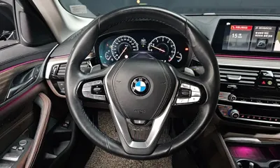 BMW 5-Series 2019, 42525 км, за 19094.81 USD - фото 13