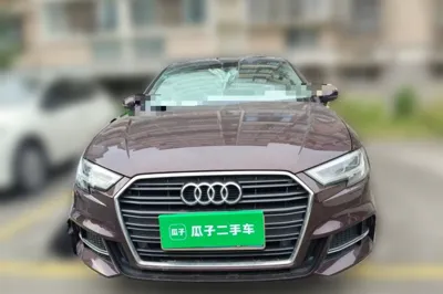 Audi A3 2019, 29400 км, за 9897 USD