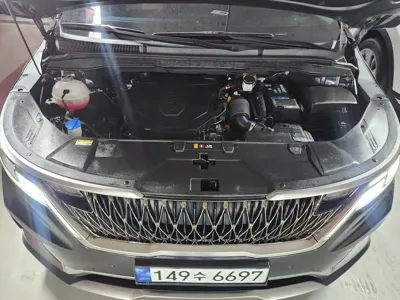 Kia Canival 2023, 32073 км, за 19087.96 USD - фото 6