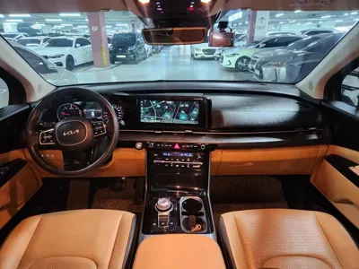 Kia Canival 2023, 32073 км, за 19087.96 USD - фото 7