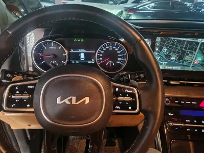 Kia Canival 2023, 32073 км, за 19087.96 USD - фото 19