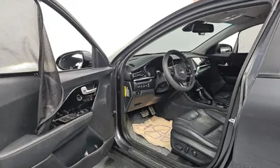 Kia Niro 2020, 140388 км, за 9846.4 USD - фото 10