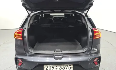 Kia Niro 2020, 140388 км, за 9846.4 USD - фото 20