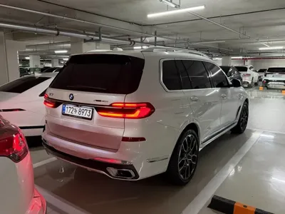 BMW X7 2026, 971 км, за 60873.92 USD