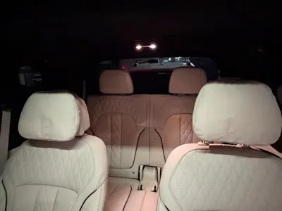 BMW X7 2026, 971 км, за 60873.92 USD - фото 17