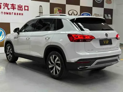 Volkswagen Tayron 2022, 25000 км, за 21392.73 USD
