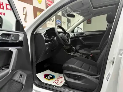 Volkswagen Tayron 2022, 25000 км, за 21392.73 USD - фото 7
