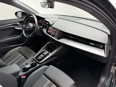 Audi A3 2023, 51200 км, за 20129.1 USD - фото 16