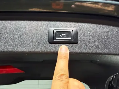 Audi A3 2023, 51200 км, за 20129.1 USD - фото 22