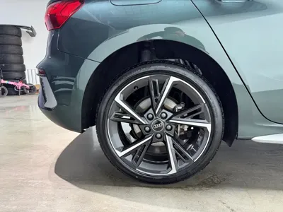 Audi A3 2023, 51200 км, за 20129.1 USD - фото 28