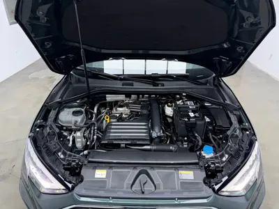 Audi A3 2023, 51200 км, за 20129.1 USD - фото 32