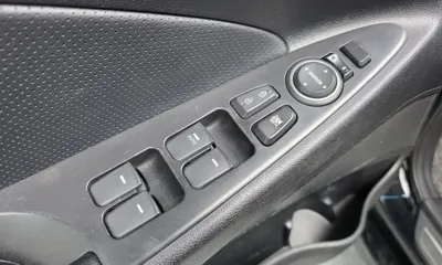 Hyundai Sonata 2011, 152768 км, за 2226.75 USD - фото 12