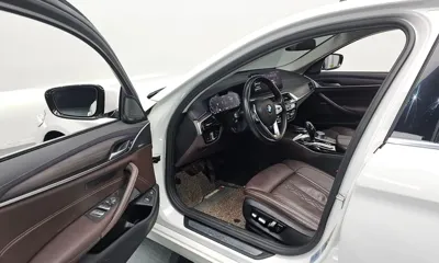 BMW 5-Series 2021, 91528 км, за 21473.4 USD - фото 11