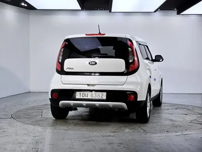 Kia Soul 2018, 184489 км, за 3843.65 USD