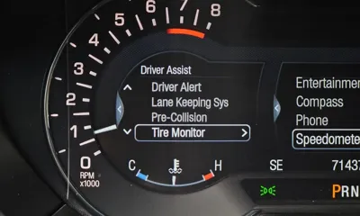Lincoln MKZ 2017, 71437 км, за 8990.23 USD - фото 16