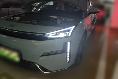 Geely Galaxy L6 · 2023 год