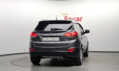 Hyundai Tucson 2013, 64072 км, за 4569.53 USD
